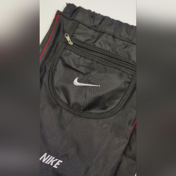 Nike Black & Red  Drawstring Backpak Bag Travel School Sports - Picture 10 of 11